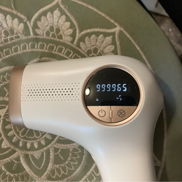 Aopvui IPL Laser for Women and Men, 3in1 Upgraded Permanent Hair Removal Device - Picture 5 of 5